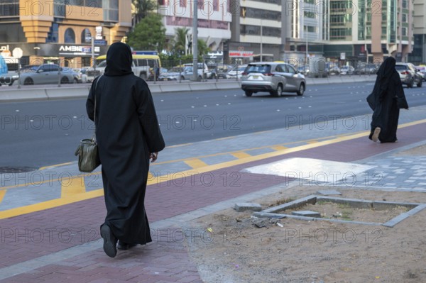 Veiled woman, Abu Dhabi, United Arab Emirates