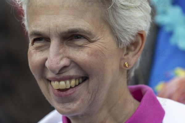 Marie-Agnes Strack-Zimmermann, German politician (FDP), member of the FDP presidium and member of the European Parliament, Christopher Street Day, Cologne, North Rhine-Westphalia, Germany