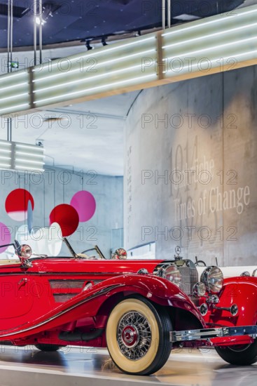 Mercedes-Benz 500 K special roadster from 1936. The Mercedes-Benz Museum in Stuttgart presents a journey through the automotive history of the global corporation. The history of the Mercedes star begins with the first automobile in 1886. Stuttgart, Baden-Württemberg, Germany