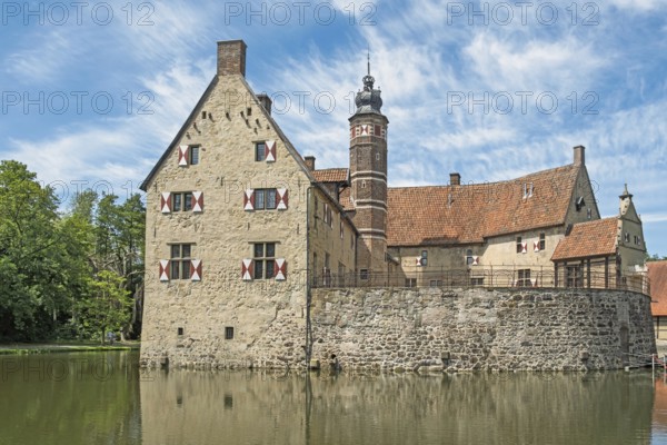 Burg Vischering, moated castle, Lüdinghausen, Münsterland, North Rhine-Westphalia, Germany