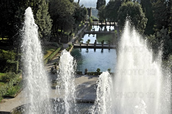 Neptune Fountain, Fontana di Nettuno, fish ponds, Renaissance garden of Villa d'Este, water features, fountains, UNESCO World Heritage Site, Tivoli, metropolitan city of Rome, Lazio, Italy