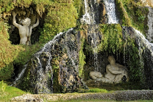 Grotto of the Fontana della Rometta e di Roma, Renaissance garden of the Villa d'Este, water features, fountains, UNESCO World Heritage Site, Tivoli, Metropolitan City of Rome, Lazio, Italy