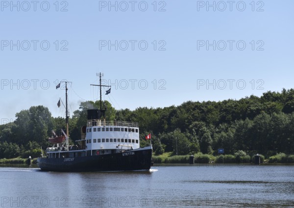 Oldtimer steam, icebreaker STETTIN travelling through the Kiel Canal, Kiel Canal, NOK, Schleswig-Holstein, Germany