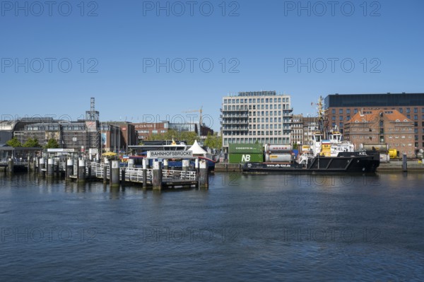 Central station, station bridge, jetty, harbour, Kiel, Kiel Fjord, Baltic Sea, Schleswig-Holstein, Germany