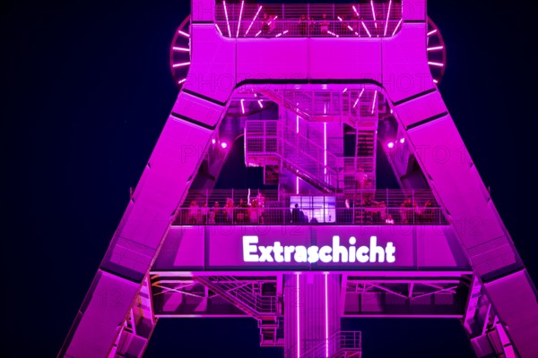 Illuminated headframe of the German Mining Museum with people, Extraschicht, Bochum, Ruhr area, North Rhine-Westphalia, Germany