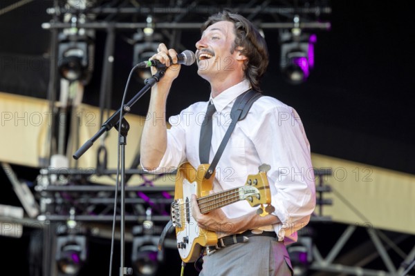 Zane Acord, Singer, bass player, The Thing, indie rock band, USA, live open air at the Citadel Music Festival, 01.07.2025, Zitadelle Spandau, Berlin, Germany < english> The Thing, indierock band, USA, live open air at the Citadel Music Festival, July 1, 2025, Spandau Citadel, Berlin, Germany