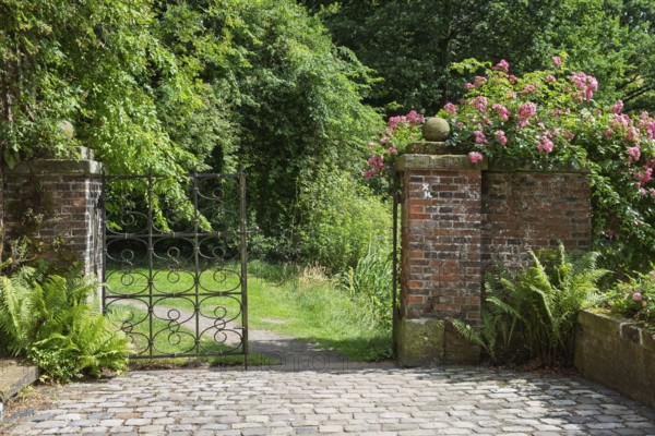Entrance to the park, Haus Welbergen, Welbergen, Ochtrup, Münsterland, North Rhine-Westphalia, Germany