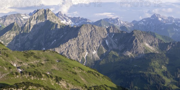 Panorama at sunset from Zeigersattel to Höfats 2259m, Allgäu Alps, Allgäu, Bavaria, Germany