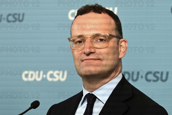 The Chairman of the CDU/CSU parliamentary group, Jens Spahn (CDU), and his deputy Alexander Hoffmann (CSU) at the weekly press statement in front of the parliamentary group meeting room in the Reichstag. This time it was about the expert opinion on the purchase of masks, among other things