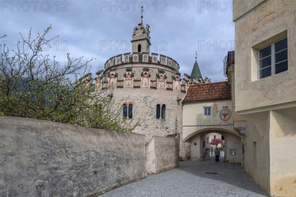 Left: Castel Sant'Angelo, Romanesque around 1200, Castel Saint Angelo, Neustift St Margarethen monastery, Vahrn, Bolzano district, South Tyrol, Italy