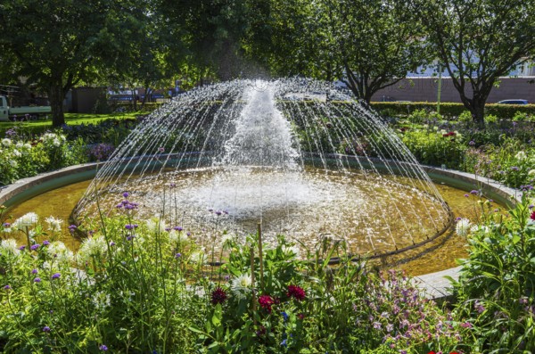 Fountain in the idyllic town park of Lysekil (Lysekils stadsparken), Bohuslän, Västra Götalands län, Sweden, Scandinavia