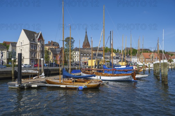 City view, sailing boats, harbour, Flensburg, Flensburg Fjord, Baltic Sea, Schleswig-Holstein, Germany