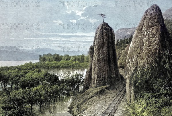 Rocks and railway tracks on the Columbia River in Washington State, North America, historical image or illustration, published 1890, reproduction, digitally enhanced, Historical