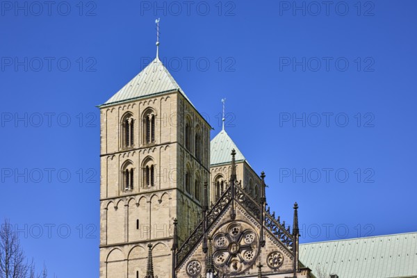 St Paul's Cathedral, cathedral, church tower, blue cloudless sky, cathedral square, Münster, Münsterland, independent city, North Rhine-Westphalia, Germany