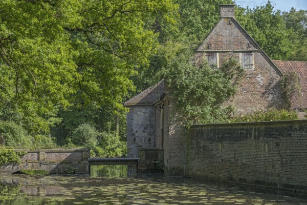 Drawbridge and gatehouse moated castle Haus Welbergen, Ochtrup-Welbergen, Münsterland, North Rhine-Westphalia, Germany