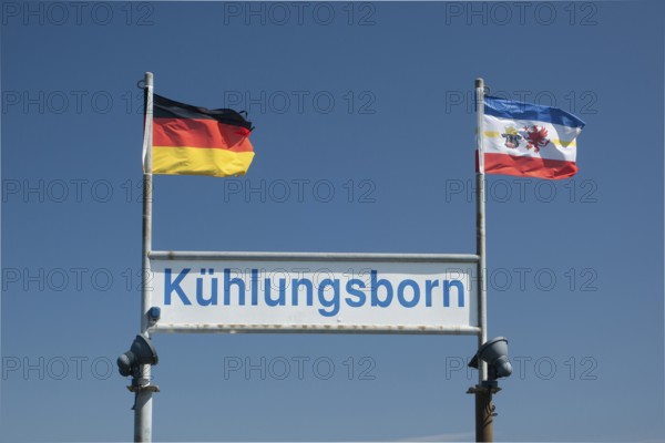 Pier, building, Kühlunsborn Ost, Baltic Sea, Baltic Sea resort, Kühlungsborn, Rostock district, Mecklenburg-Western Pomerania, Germany