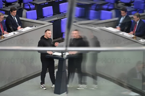 Cem Ince (Die Linke) speaks on the agenda item Minimum Wage Act in the eleventh session of the Bundestag