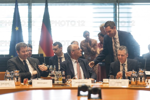 Lars Klingbeil (SPD, Vice-Chancellor and Federal Minister of Finance), Friedrich Merz (CDU, Federal Chancellor), Olaf Lies (SPD, Minister President of Lower Saxony) and Thorsten Frei (CDU, Federal Minister for Special Tasks and Head of the Federal Chancellery) in front of the meeting between Federal Chancellor Friedrich Merz and the heads of government of the federal states in the International Conference Hall of the Federal Chancellery, Berlin, 18 June 2025