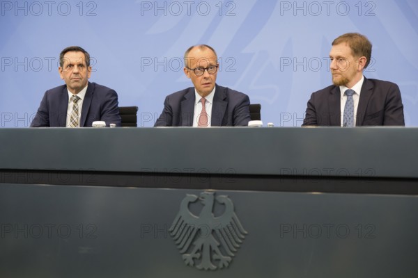 Olaf Lies (SPD, Minister President of Lower Saxony), Friedrich Merz (CDU, Federal Chancellor) and Michael Kretschmer (CDU, Minister President of the Free State of Saxony) during a press conference after the consultation between Federal Chancellor Friedrich Merz and the heads of government of the federal states at the Federal Chancellery, Berlin, 18 June 2025