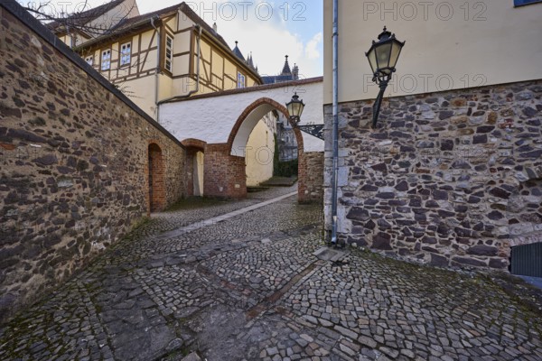 City gate, city wall, old town, half-timbered houses, cathedral square, Magdeburg, state capital, independent city, Saxony-Anhalt, Germany