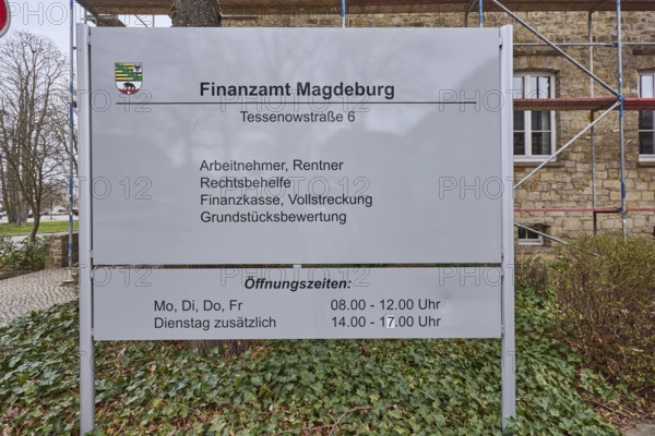 Tax office sign, employees, pensioners, legal remedies, tax office, enforcement, property valuation, sandstone building, diffuse light, cloudy, Tessenowstraße, Magdeburg, state capital, independent city, Saxony-Anhalt, Germany