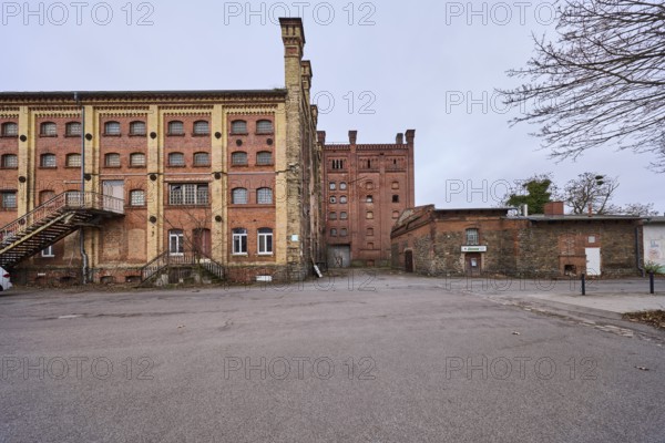 Old Diamant Brewery, brick building, historic brewery, ruin of a factory, diffuse light, cloudy, Lübecker Straße, Magdeburg, state capital, independent city, Saxony-Anhalt, Germany