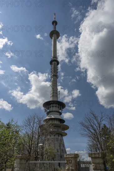 Telecommunications tower, radio transmitter on the Ochsenkopf, built in 1958, Bavarian Forest, Bavaria, Germany