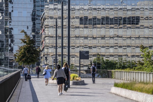 Reflecting facade of the Rabobank building at the central station, Utrecht Centraal, Netherlands