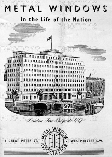 Metal Windows by Metal Window Association advert, London Illustrated News, 1949