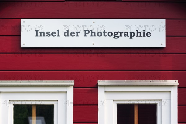Red lobster shack, sign with inscription, Insel der Photographie, facade detail, Museum Helgoland, Insel Helgoland, Schleswig-Holstein, Germany
