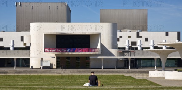 Georg-Büchner-Platz, concrete strip and grass strip with state theatre, public square, Darmstadt, Hesse, Germany