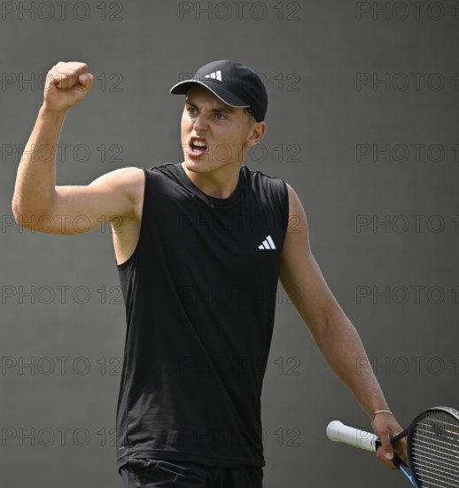 Justin Engel GER Cheers Emotion Gesture Gesture Tennis, ATP 250, BOSS Open 2025, Stuttgart, Baden-Württemberg, Germany