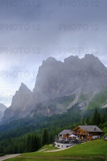 Rifugio Mietres, behind Monte Pomagagnon, Cortina d'Ampezzo, Dolomites, Veneto, Italy