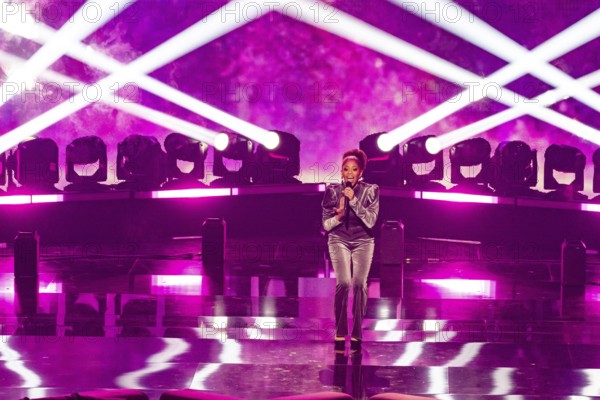 Newcomer:in with the song Pures Glück at the Beatrice Egli Show in Studio Berlin Adlershof on 08.04.2025. The broadcast will take place on Easter Saturday, 19 April 2025, 20:15, on Ersten