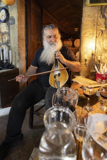 Giannis Tavern, Live Music, Kiparissos, Greece, 23.05.2025 < english> Giannis Tavern, Greece, May 23, 2025