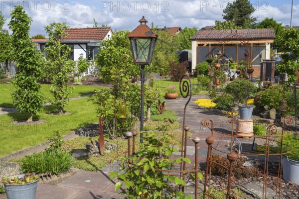 Garden house and decoration in allotment garden, allotment garden, garden, spring, Kamen, North Rhine-Westphalia, Germany