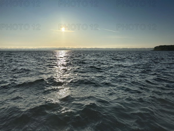 Evening mood, Lake Starnberg, strong waves, Bavaria, Germany