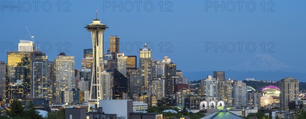 Seattle skyline at blue hour with Mt. Rainier in the background, Washington, USA, North America