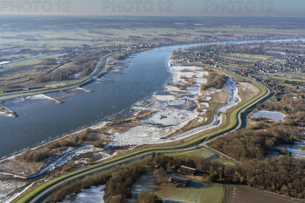 Nature reserve, Zollenspieker, foothills, tidal forest, freshwater mudflats, Hamburg, Vierlanden, flood protection system, dike, Hamburgs, tide, Elbe, Zollenspieker ferry house, aerial view, water, river, ice, snow, winter, Germany
