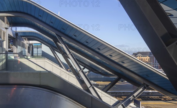 Modern architecture of railway station building redevelopment, Reading, Berkshire, England, UK