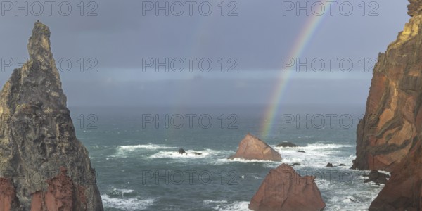 Sunset, rainbow at sea, volcanic peninsula, Ponta de São Lourenço, Ponta de Sao Lourenco, rocky coast, Punta de San Lorenzo, Madeira, Portugal