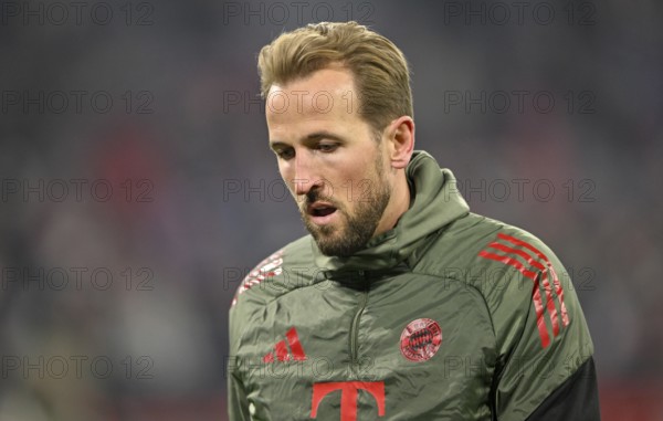 Warm-up Training Harry Kane FC Bayern Munich FCB (09) portrait Football UEFA Champions League, CL, Allianz Arena, Munich, Bayern, Germany