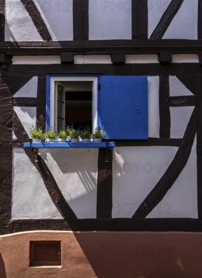 Detailed photo, half-timbered house in the old town of Büdingen, Hesse, Germany