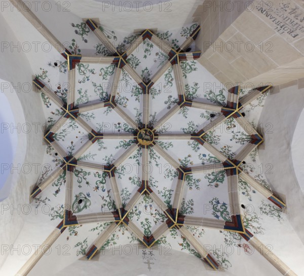 Cross-ribbed vault with flower depictions and lamb Blaubeuren Abbey, Swabian Jura, Baden-Württemberg, Germany