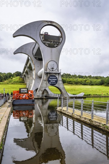 Falkirk Wheel, Forth and Clyde Canal, Falkirk, Scotland, UK