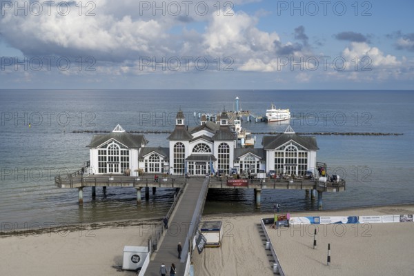 Restaurant on the pier, view from above, Sellin, Baltic resort, Rügen island, Mecklenburg-Western Pomerania, Germany