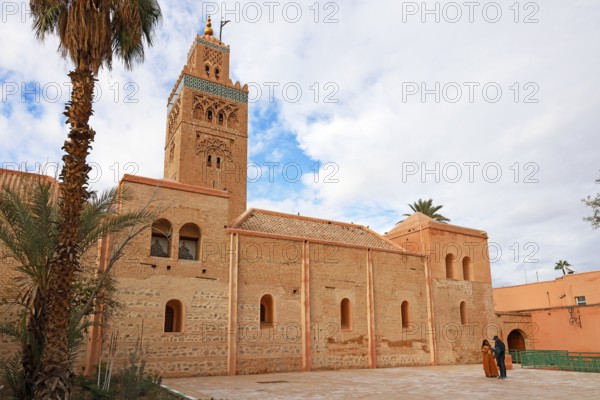 Koutoubia mosque with minaret, landmark of Marrakech, historic old town, Medina, UNESCO World Heritage Site, Morocco