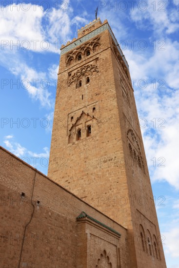 Minaret of the Koutoubia Mosque, landmark of Marrakech, historic old town, Medina, UNESCO World Heritage Site, Morocco
