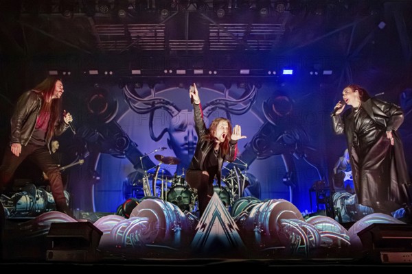 Mikael Sehlin, Nils Molin and Elize Ryd from Amaranthe, live on Arcane Dimensions Tour 2026 at Munich's Zenith on 17.01.2026