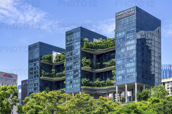 Parkroyal Collection Pickering, luxury five-star hotel with green walls and sky gardens in Central Area of the city Singapore, Southeast Asia